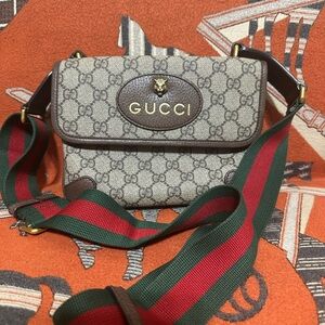 GUCCI ❤️🌟NEO DOUBLE FLAP MESSENGER BAG W/ GREEN/RED WEB STRAP⭐️